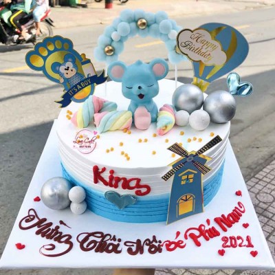 bánh kem thôi nôi cho bé trai